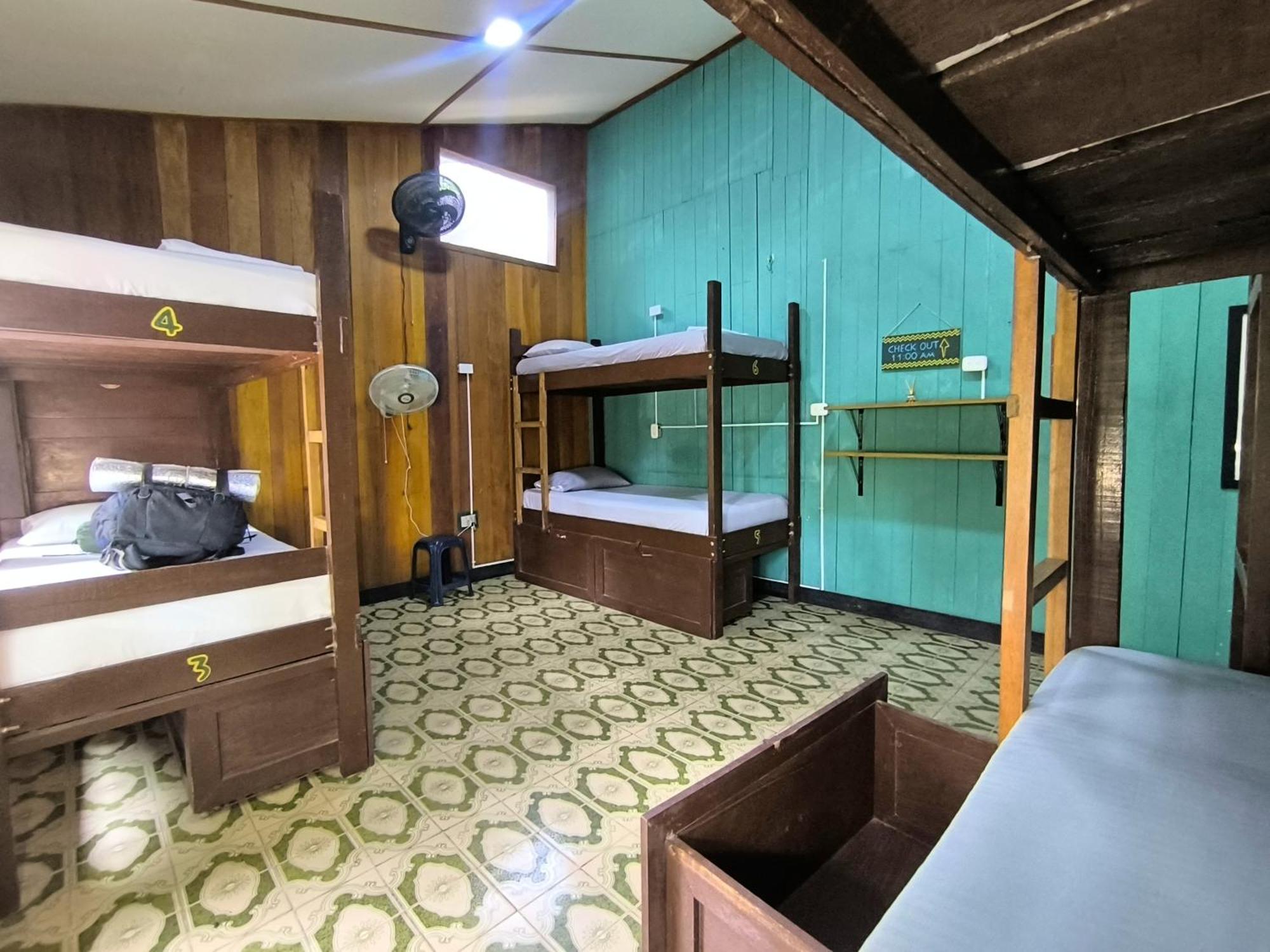 Hostel Casa De Las Palmas Tours Летисия Экстерьер фото